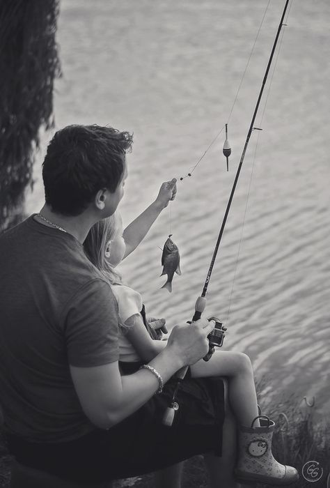 Step Dad Aesthetic, House Photoshoot, Dad Aesthetic, Father Daughter Photography, Mom Problems, Fishing Photos, Baby Fish, Career Inspiration, Fathers Day Photo