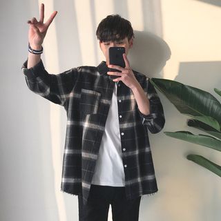 Buy Aozora Plaid Raw Hem Shirt at YesStyle.com! Quality products at remarkable prices. FREE Worldwide Shipping available! Kemeja Lelaki, Oversized Long Sleeve Shirt, Flannel Outfits, Men Fashion Casual Shirts, Plaid Shirt Men, Plaid Shirts, Shirt Casual Style, Neue Outfits, Checkered Shirt