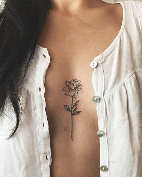 Rose Sternum Tattoo Women, Tattoo Breastbone Women, Chest Tattoo Female Flower, Flower Sternum Tattoo Women, Rose Tattoo Between Breast, Tattoos Between The Breast, Sternum Tattoo Women Flowers, Tailbone Tattoo, Breastbone Tattoos For Women