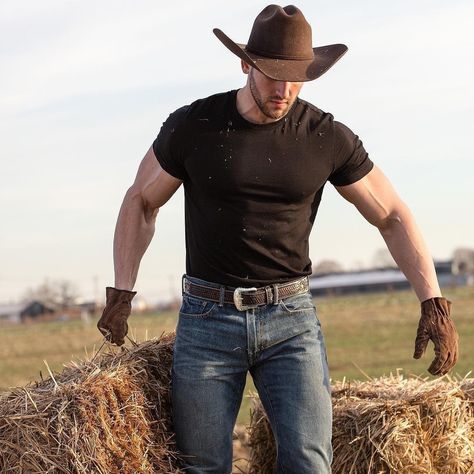 Only Hotties Cade Eaton, Heartless Book, Cowboy Outfit For Men, Cowboy Men, Elsie Silver, Silver Aesthetic, Done And Dusted, Cowboy Romance, Cowboy Aesthetic