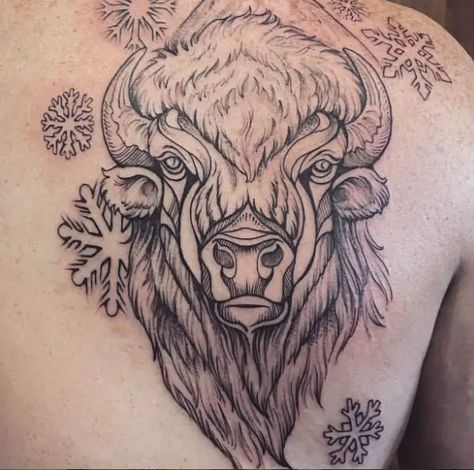 50 Beautiful Bison Tattoo Designs With Meanings For Animal Lovers - Tattoo Twist Bison Tattoo Ideas For Women, White Buffalo Tattoo, Bison Head Tattoo, Buffalo Tattoo Feminine, Buffalo Head Tattoo, Bison Skull Tattoo, Bison Tattoo Ideas, Buffalo Tattoo Ideas, Buffalo Tattoos