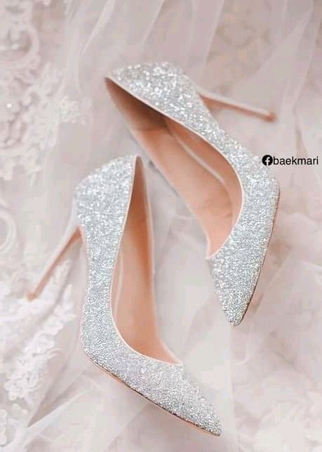 Wedding Heels Brides, Princess Heels, White Heels Wedding, Sparkly Wedding Shoes, Bride Heels, Sparkly High Heels, Wedding High Heels, Fairy Shoes, Classy Wedding Dress