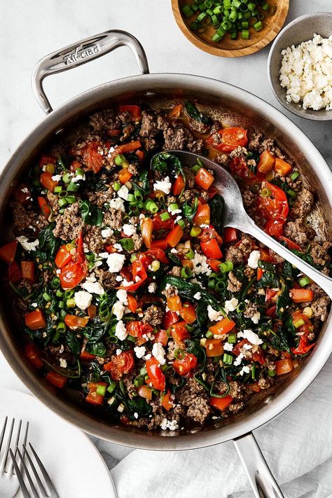 Mediterranean Ground Beef Stir Fry Healthy Dinner Recipes Mediterranean Diet, Healthy Lean Protein Dinners, Clean Eating Lunch Prep, Lean And Green Beef Recipes, Meat And Greens Recipes, Easy Bean Meals, Plate Based Meals, Ground Angus Beef Recipes, Meal Prep Cheap Healthy