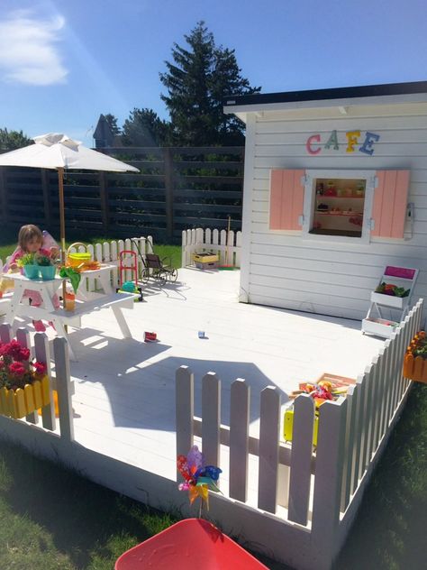 Ebbas Café | kidsdesignlife Outdoor Kids Play Area, Play Area Backyard, Backyard Kids Play Area, Outdoor Play Areas, Kids Outdoor Play, Outdoor Play Area, Playhouse Outdoor, Play Areas, Backyard Playground