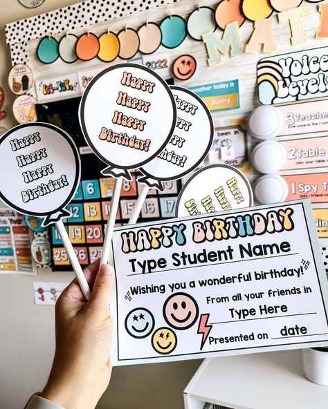 Checkered Classroom Theme, High School Esl, Classroom Behavior Chart, Kindness Bulletin Board, Boho Classroom, Classroom Birthday, Preschool Classroom Decor, Behavior Chart, Bulletin Board Borders