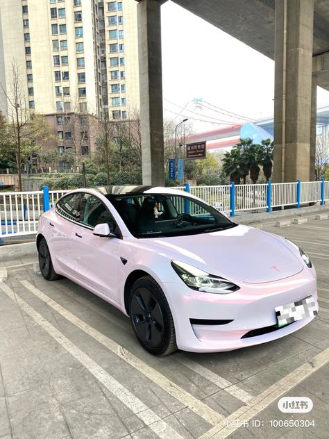 Light Pink Wrapped Car, Girly Car Wraps, Light Pink Tesla, Wrapped Tesla Model 3, Wrapped Cars Ideas, White And Pink Car, Cute Tesla, Nice Cars For Women, Light Pink Car