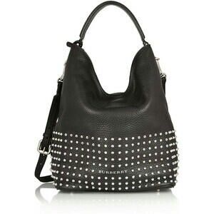 Burberry black studded bag. Fendi 2jours, Ropa Upcycling, Trapeze Bag, Gucci Coat, Leather Hobo Handbags, Fall Bags, Studded Bag, Hobo Handbag, Best Handbags