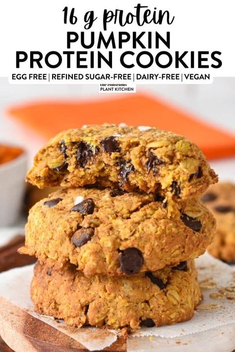 Pumpkin Protein Cookies, Gluten Free Pumpkin Cookies, Thanksgiving Sweets, Pumpkin Protein, Protein Oatmeal, Pumpkin Spice Cookies, Peanut Butter Pumpkin, Pumpkin Chocolate Chip, Pumpkin Chocolate Chip Cookies