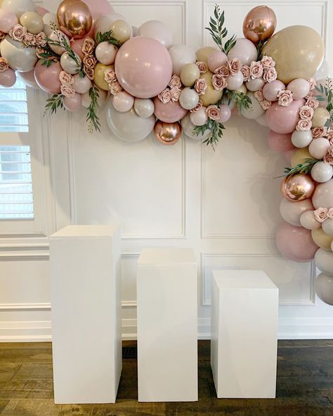 Garden Theme Balloon Arch, Wedding Backdrop Balloons And Flowers, Pink And White Floral Arch, Blush Pink Balloon Garland, Pink Floral Balloon Arch, Balloon And Flower Garland, Petals And Prosecco Balloon Arch, Balloon With Flowers Decoration, Flowers In Balloon Garland