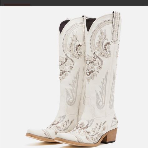 Brand New Without Box! Step Out With Confidence In These Elegant White Embroidered Cowgirl Western Boots. These Boots Are Designed To Last With A Carefully Constructed Leather Upper, A Leather Sole, And A Pointed Toe. All That, Plus The Rhinestone And Embroidery Detailing, Make These A Stylish Choice That Stands Out. Made With Intricate Electric Embroidery And Sparkling Rhinestones, They’re Perfect For Your Wedding Day And Beyond. Be The Stylish Cowgirl You’ve Always Wanted To Be! Embroidered Exterior Synthetic Leather Soft Comfort Lining Memory Foam Elastic Insole Wooden Heel Soles Snip Toe Handcrafted By Highly Skilled Boot Artisans Shaft Height: ~14.5" Shaft Circumference: 15-17" Hee Cowgirl Boots White, Cowgirl Boots Wedding, Wedding Cowboy Boots, Olive Boots, White Cowgirl Boots, Timeless Boots, White Cowboy Boots, Womens Cowgirl Boots, Into The West