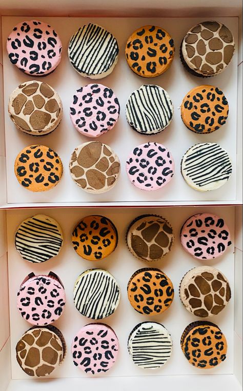 Wild Cupcake Ideas, Wild One Macarons, 2 Wild Birthday Cupcakes, Two Wild Treats, 2 Wild Cupcakes, Born 2 Be Wild Cookies, Animal Print Desserts, Born Two Be Wild Cupcakes, Born Two Be Wild Cookies