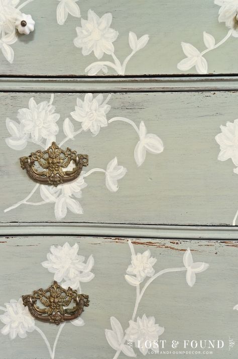 Antique Furniture Painting, Milk Paint Dresser, Mint Dresser, White Painted Dressers, Baby Drawer, Embellished Furniture, Cream Furniture, Rustic Dresser, Paint Dresser