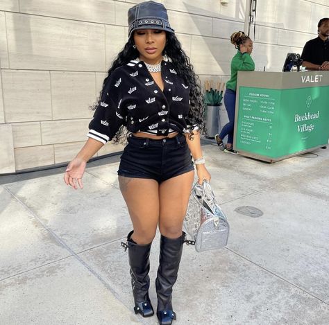 Cardi B Club Outfits, Jadya Wayda, Jayda Wayda Outfit, Jayda Wayda, Black Boots Outfit, Ig Models, Swag Girl Style, Fashion Attire