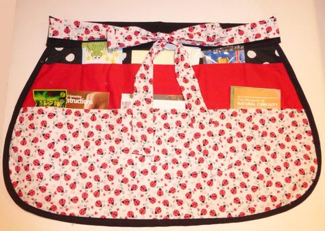 Teachers Apron, Teacher Aprons, Apron Pattern Free, Teacher Apron, Waitress Apron, Utility Apron, Cool Teacher, Apron Patterns, Apron Ideas