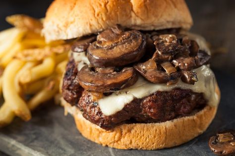 Mushroom Sauce For Burgers, Mushroom And Swiss, Swiss Burger, Mushroom Burger Recipe, Sauce Burger, Mushroom Swiss Burger, Stuffed Burgers, Cheddar Burger, Balsamic Onions