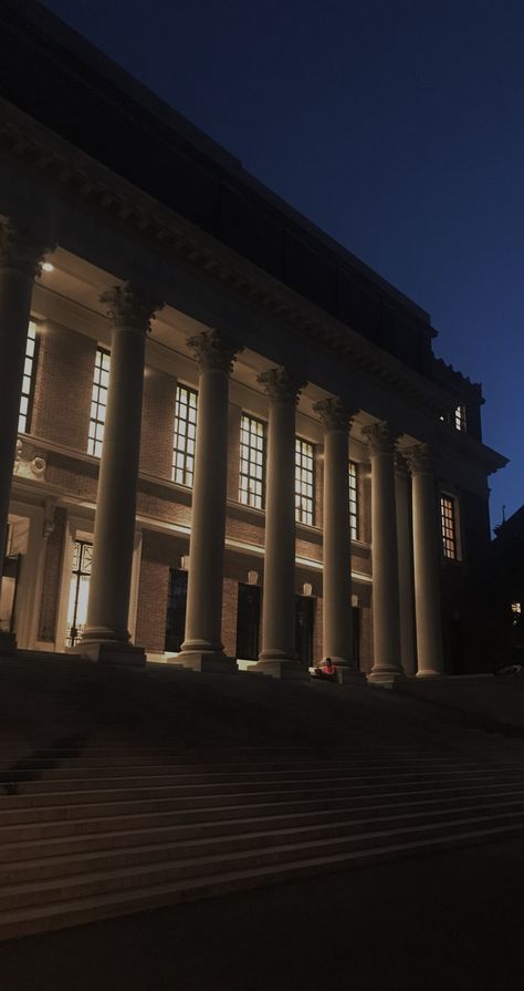 Boston University Aesthetic Wallpaper, Harvard Aesthetic Wallpaper, Harvard University Dorm, Harvard Wallpaper, Nerd Guy Aesthetic, Harvard Aesthetic, Boston Harvard, Boston Wallpaper, Harvard Uni