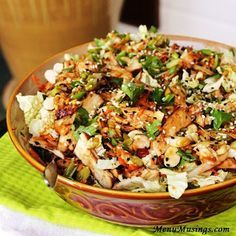 Grilled Asian Chicken Salad, the dressing on this salad is absolutely amazing! The original publisher of this recipe has had over 20,000 views on this recipe, and I can see why! Its delish! Salad Filling, Mediterranean Chicken Pasta, Fodmap Meals, Asian Chicken Salads, Chinese Chicken Salad, Honey Sesame, Sesame Dressing, Healthy Chicken Salad, Ginger Chicken