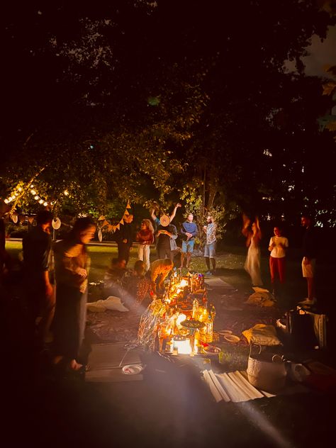 Witchy Picnic Aesthetic, Picnic With Candles, Styled Picnic, Midnight Picnic, Fairy Birthday Themes, Angel Wedding, Group Shoot, Night Picnic, Bachelorette Inspo