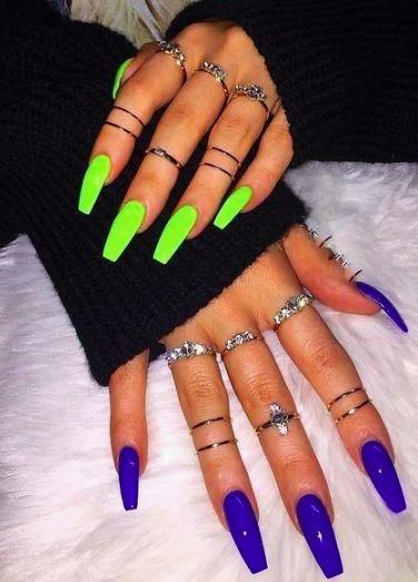 Nails Both Hands Different Colors, Bold Colour Nails, Different Colour Hand Nails, Super Bright Nails, Two Hand Color Nails, Nail Ideas Full Color, Two Different Color Nails On Hands, Acrylic Nails Different Colors Each Hand, 2 Hands Different Color Nails