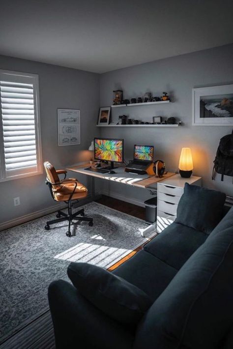 Comfortable Computer Chair, Cool Office Space, Home Studio Setup, Bedroom Setup, Home Office Setup, Office Setup, Office Room, Room Setup, Remodel Bedroom