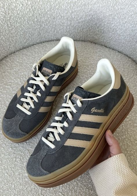 Adidas Gazelle Bold Outfit, Gazelle Bold Outfit, Elegant Shoes Heels, Bali Shopping, Adidas Gazelle Bold, Gazelle Bold, Preppy Shoes, Pretty Shoes Sneakers, Shoe Wishlist