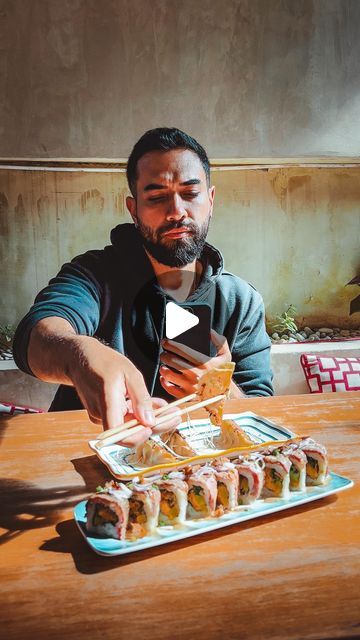 Mario Prawira Schönmann on Instagram: "Simple restaurant transitions @chowchowbali 

Save this reel ✅ and try it out! 👌

#videotips #cameratricks #tutorials #mobilevideography #transitions #iphone15promax" Restaurant Reels, Transitions Ideas, Transition Reels, Simple Restaurant, Camera Hacks, Content Creation, Try It, Street Food, Mario