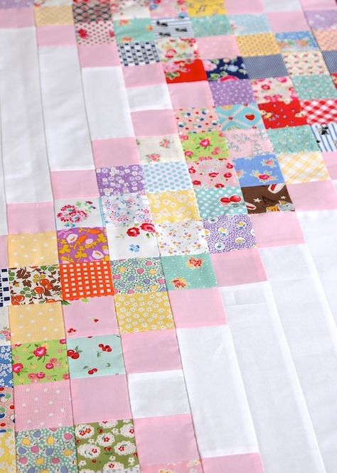 MessyJesse - a quilt blog by Jessie Fincham: Scrappy Irish Chain Quilt Pattern Scrappy Irish Chain Quilt, Scrappy Irish Chain, Irish Chain Quilt Pattern, Postage Stamp Quilt, Irish Chain Quilt, Scrappy Quilts, Quilting Tips, Free Quilting, Quilt Block Patterns