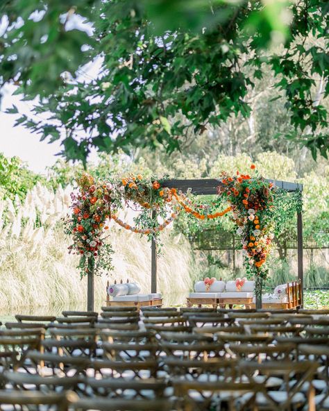 Cultural Event Rentals | Beautiful Wooden Mandap! . Picture: @usmanbphotography Florist: @cassia.foret Additional Rentals: @encoreeventsrentals Planner:… | Instagram Rustic Mandap, Wooden Mandap, Outdoor Mandap, Wedding 2025, Cultural Events, Event Rentals, Event Rental, Indian Wedding, Florist