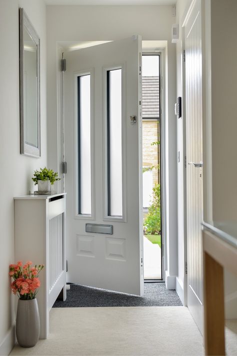 Swipe to see the interior. The glazed Edinburgh door from Solidor with a Black exterior and a White interior to suit this homeowner's light and bright hallway. Traditional Front Door, Four Panel Door, Bright Hallway, White Front Door, Traditional Front Doors, Door Entrance, Front Door Entrance, Panel Door, Front Entrance