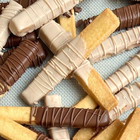 Butter Cookie Sticks, Sugar Cookie Sticks, Cookie Dippers, Cookie Fries, Cookie Dipper, Stick Cookies, Cookies 2023, Whole Wheat Cookies, Cookie Cake Pie