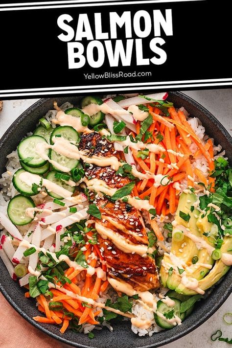 Salmon Bowls are an easy dinner that's ready in 30 minutes. Teriyaki glazed salmon served over rice with crunchy veggies and creamy avocado. Salmon Orzo Bowl, Teriyaki Salmon Sushi Bowl, Healthy Asian Salmon Recipes, Salmon Rice Dish, Korean Salmon Rice Bowl, Siracha Salmon Rice Bowl, Salmon Broccoli Rice Bowl, Salmon Rice Bowl Recipes, Salmon Buddha Bowl