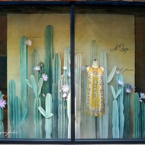 Anthropologie Window Display, Anthropologie Display, Summer Window Display, Window Display Retail, Window Shopper, Summer Window, Decoration Vitrine, Visual Merchandising Displays, Craft Fairs Booth