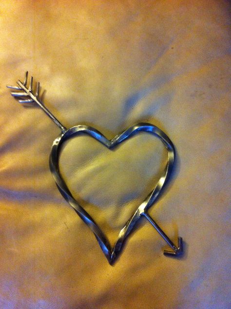 Anniversary gift for my wife. I might  have to make a few for Valentines Day. The heart is about 10 inches wide and weights over a pound. Instead of using it as a necklace, I'm thinking she can wear it like a ball and chain around her ankle, so she can't run off :) Metal Art For Girlfriend, Love Welding Projects, Welded Mothers Day Gifts, Metal Projects For Girlfriend, Welding Crafts For Girlfriend, Welding Projects Ideas For Girlfriend, Welding Project For Girlfriend, Things To Weld For Your Girlfriend, Cute Welding Projects For Girlfriend