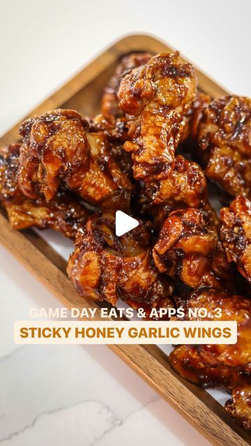 Taneisha Morris on Instagram: "HONEY GARLIC CHICKEN WINGS 🍯🧄 | it’s chicken wings season all day, any day… whether drums or flats… deep fried, oven baked…air fried or grilled they’re always a good idea + it’s all-star weekend!! 🙌🏾🙌🏾 && honey garlic is a classic flavour…you can never go wrong! 📌 SAVE/SHARE & comment “Recipe Please” for the full recipe (link will be sent to via DM) & here’s what you need to make this recipe (screenshot the grocery list) 👇🏾: ✨ Chicken Wings: make sure they are thawed and patted dry for the best crispy texture! ✨ Salt & Pepper: this is all you need — let’s not over complicate things! ✨ Soy Sauce: Use low sodium to better control the saltiness of the sauce. 🍯 Honey: Natural honey for a rich, authentic sweetness! 🧄 Garlic: Adjust the quantity based on Soy Sauce Wings Oven Baked, Honey Soy Chicken Wings, Chicken Wing Seasoning, Honey Garlic Chicken Wings, Garlic Chicken Wings, Fried Chicken Wings, Honey Garlic Chicken, Honey Garlic, Natural Honey