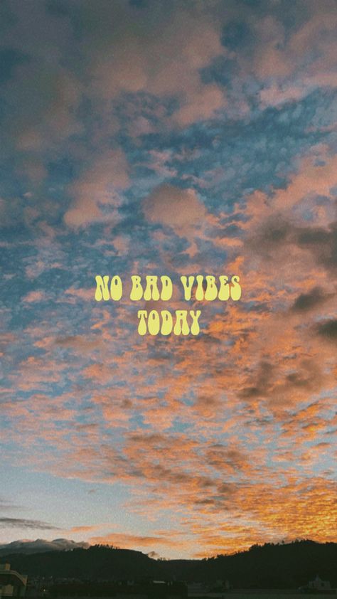 No Bad Vibes Quotes, No Bad Vibes Wallpaper, Jones Aesthetic, Aesthetic Wallpaper Quotes, No Bad Vibes, Wallpaper Themes, Vibe Quote, Picture Boards, Happy Times