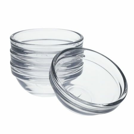 Whether for baking, cooking, seasoning, garnishing, meal prep, and more, these glass pinch bowls from Beille will come in handy for just about everything in the kitchen! Also great for snacks, dips, sauces, condiments, or varying accoutrements that might accompany charcuterie boards or other plates and meals. Made from durable glass, the pinch bowls are BPA free and of course, food safe! The condiment cups are easy to maintain and will not warp, stain or absorb previous odors or flavors. These b Small Glass Bowls, Mini Dishes, Snack Holders, Chef Tools, Pinch Bowls, Small Glasses, Serveware Entertaining, Cooking Supplies, Kitchen Bowls