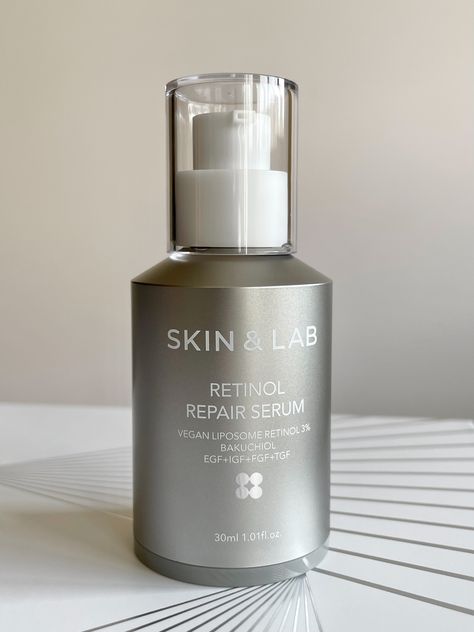 Retinol Repair Serum Retinol Serum Aesthetic, Resurfacing Retinol Serum, Retinol Sensitive Skin, Skincare Organiser, Advanced Clinicals Retinol, Retinol Skincare, Skinceuticals Retinol, Beauty Serums, Retinol Serum