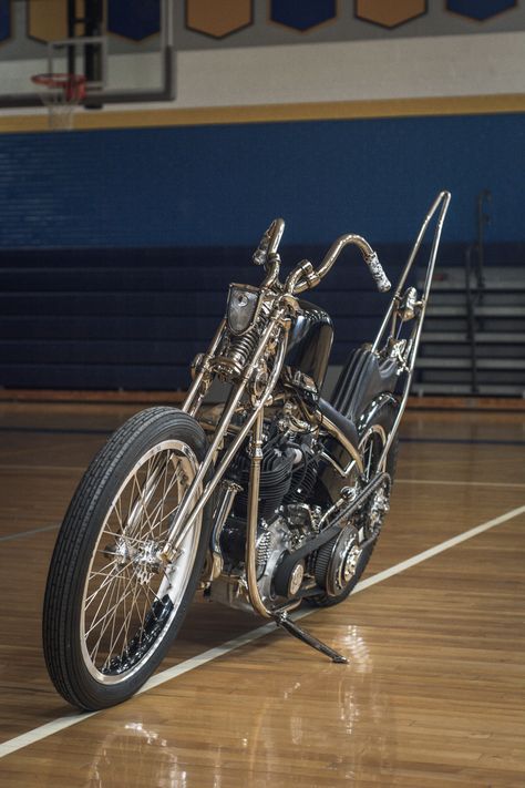 1940 Stainless Steel Knucklehead Chopper by Christian Newman. Photos: Brandon Fischer (@soulofire_. ) Knucklehead Chopper, 70s Chopper, Trike Chopper, Panhead Chopper, Triumph Chopper, Old School Chopper, Classic Harley Davidson, Chopper Bike, Harley Davidson Street Glide