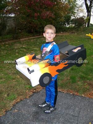 Make Your Own Car Costume: I got this costume idea from another Coolest-Homemade-Costume submitter. They made the original version of this and I wanted to share my version of it... Drag Boat Racing, Car Costume, Demo Derby, Boat Racing, Demolition Derby, Hot Wheels Party, Homemade Costume, Whiskey Lover Gifts, Derby Cars