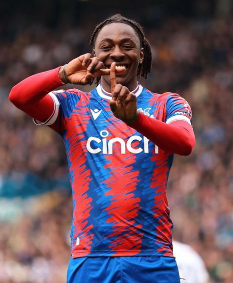 Crystal Palace Wallpaper, Eberechi Eze, Palace Wallpaper, Tupac Photos, Football Celebrations, Cristiano Ronaldo And Messi, Football Aesthetic, Crystal Palace Fc, Football Players Images