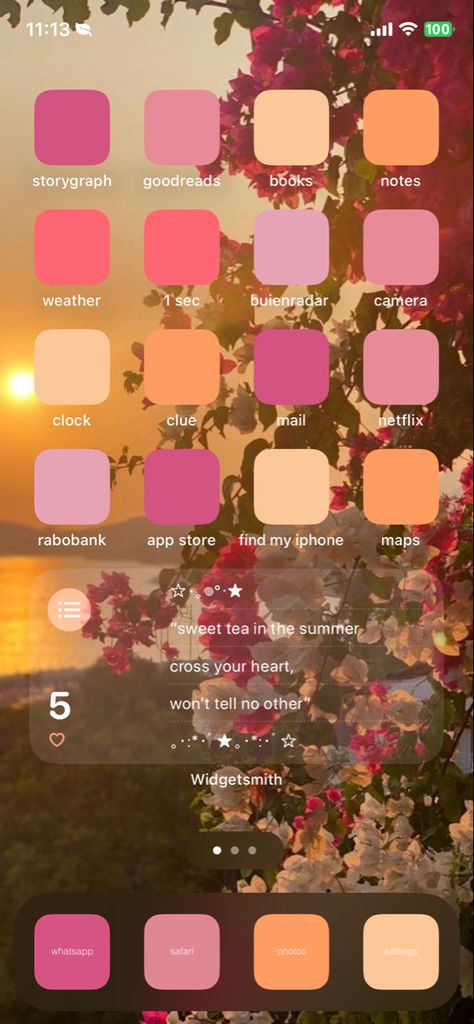 Pink Orange Summer Aesthetic, Spring Widget Ideas, Iphone Theme Ideas Summer, Summer Aesthetic Phone Layout, Colorful Phone Theme, Spring Home Screen Ideas, Summer Homescreen Wallpaper, Orange Summer Aesthetic, Homescreen Ios 16