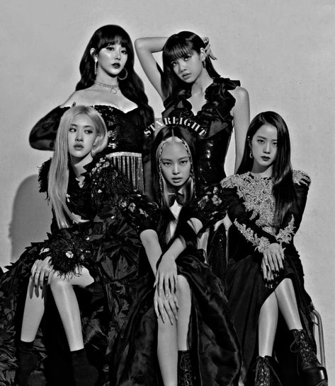 #fanmade #blackpink #blackpink5thmember#blackpinkpinkvenom #pinkvenom Blackpink 5th Member, Blackpink 5th Member Outfits, Korean Wedding, Blackpink Members, Outfits Y2k, Black And White Posters, Cute Little Drawings, Blackpink Photos, Black Pink Kpop