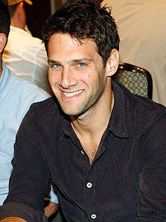 Justin Bartha <3 Justin Bartha, Jewish Men, The Hangover, The New Normal, The Perfect Guy, It's Raining, Good Looking Men, Hottest Celebrities, Man Crush