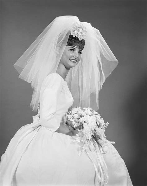 Bridal Headpiece With Veil, 1960 Wedding Dress, 1960 Wedding, 60s Bridal, Headpiece With Veil, 1960s Wedding Dresses, Wedding Dresses 60s, 60s Wedding, 1960s Wedding