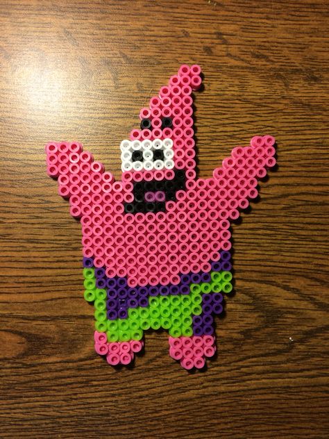 Patrick - SpongeBob Perler Beads Ideas Spongebob, Spongebob And Patrick Perler Beads, Spongebob Perler Beads Pattern, Patrick Perler Beads, Spongebob Melty Beads, Spongebob Fuse Beads, Hama Beads Spongebob, Weird Perler Bead Patterns, Spongebob Perler Bead Patterns