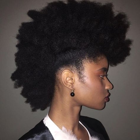 Afro Faux Hawk, 4c Blowout, 4c Blowout Hairstyles, Blowout Hairstyles, Mohawk Hairstyles For Women, Natural Hair Blowout, Natural Hair Rules, Beautiful Black Hair, Hair Diy