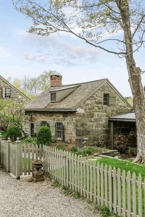 1700s Stone House In Esopus New York. Wide-board floors, deep window wells, brick fireplaces, stone walls Stone House Plans, Stone Homes, Stone Cabin, Stone Exterior Houses, Stone Cottages, Old Stone Houses, English Country Decor, Cottage Exterior, Rustic Stone