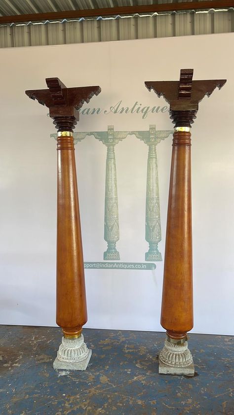 Chettinad Pillars, Wooden Pillars Design, Pillar In Living Room, Ancient Pillars, Columns Design, Kerala Architecture, Wooden Pillars, Wooden Columns, Indian Theme