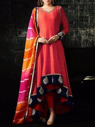 High Low Kurti, Peach Anarkali, Wedding Anarkali, Orang India, Silk Anarkali Suits, Designer Anarkali Suits, Anarkali Dresses, Dress Salwar Kameez, Anarkali Salwar