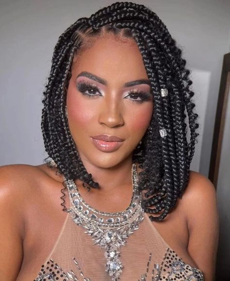 African Braided Hairstyles, Bob Braids Hairstyles, Short Box Braids Hairstyles, Short Box Braids, Big Box Braids Hairstyles, Braided Prom Hair, African Hair Braiding Styles, Box Braids Hairstyles For Black Women, Twist Braid Hairstyles